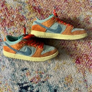 Nike SB Dunk Low Pro PRM “Orange Emerald Rise” DV5429-800